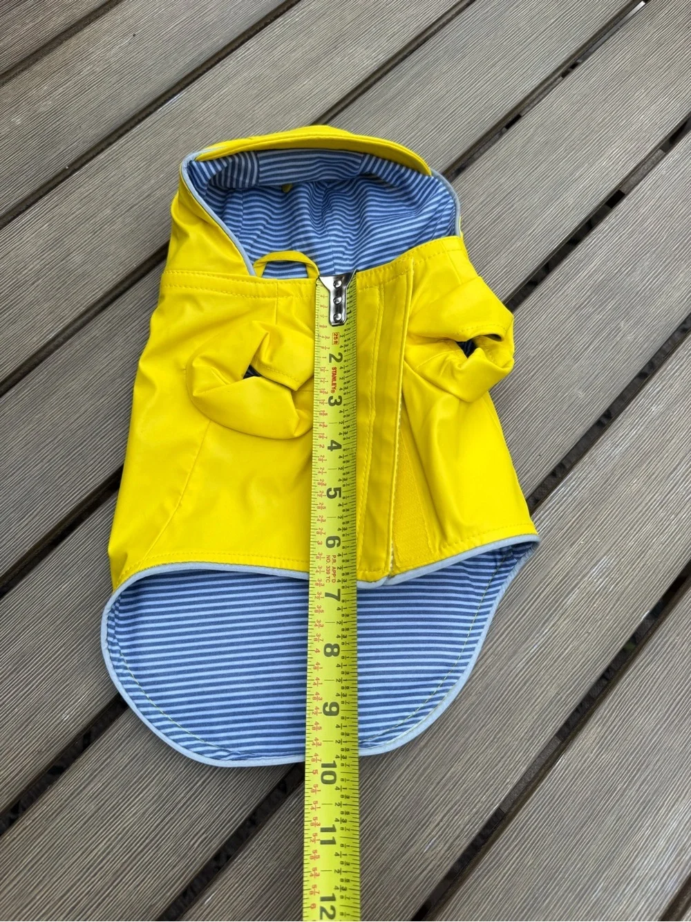 Canada Pooch Yellow Dog Raincoat Hooded Waterproof Jacket Size 10